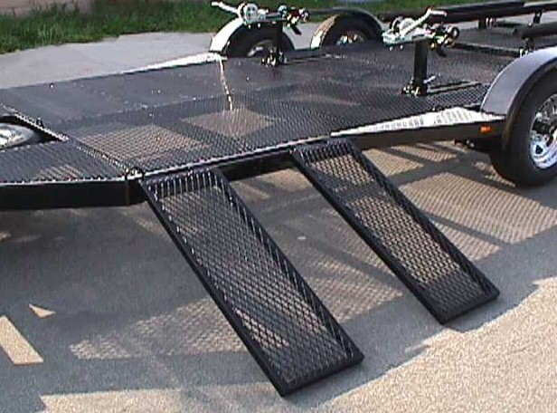 SHADOW TRAILERS · Loading Ramps